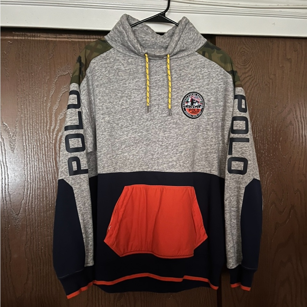 Polo Country Terrain Camo Sweater EUC